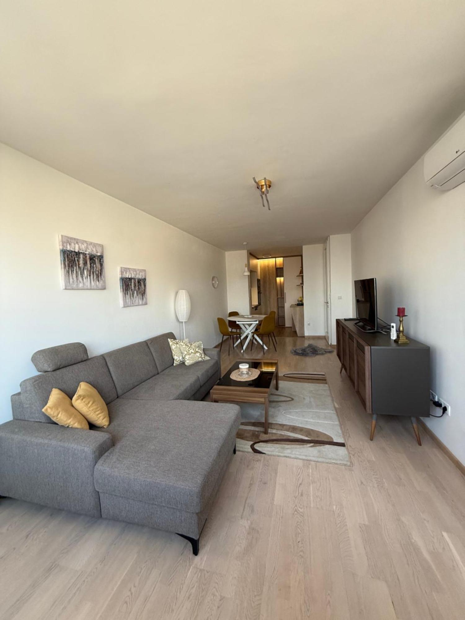Towersa Apartment